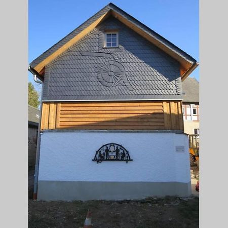Mothsgut - Moderne Ferienwohnung Auf Dem Bauernhof Im Erzgebirge Oelsnitz  Buitenkant foto