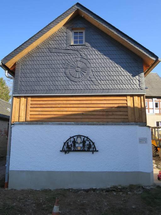 Mothsgut - Moderne Ferienwohnung Auf Dem Bauernhof Im Erzgebirge Oelsnitz  Buitenkant foto